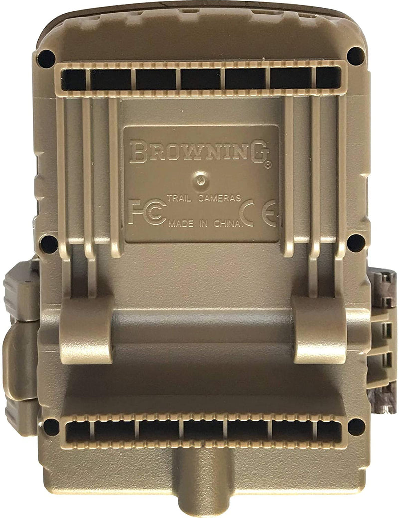 BROWNING TRAIL CAMERAS Dark Ops HD Max Trail Camera with 32 GB SD Card and SD Card Reader For iOS/Android - Middletown Outdoors
